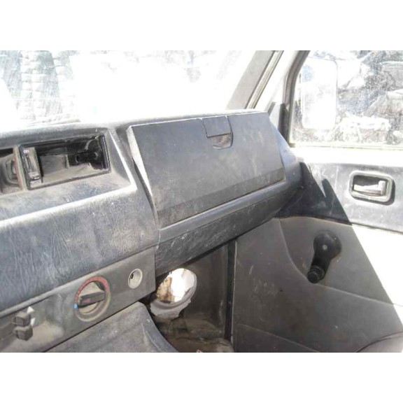 mercedes-benz mb 100 d caja cerrada / combi del año 1993