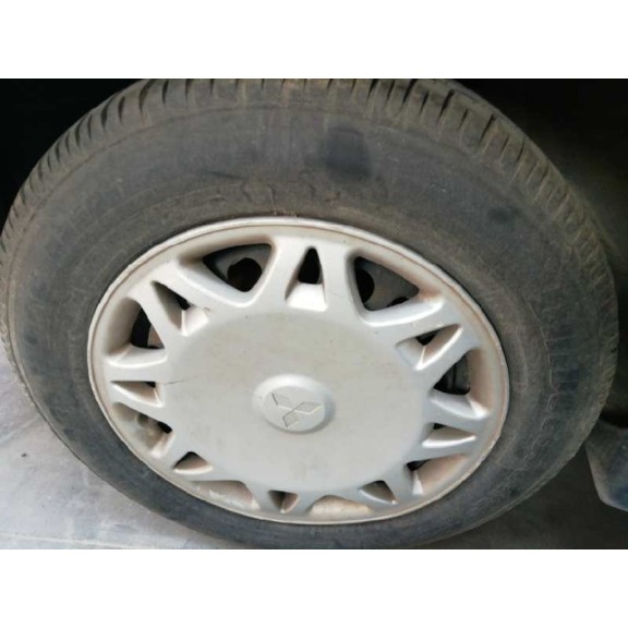 mitsubishi carisma berlina 4 (da0) del año 1999