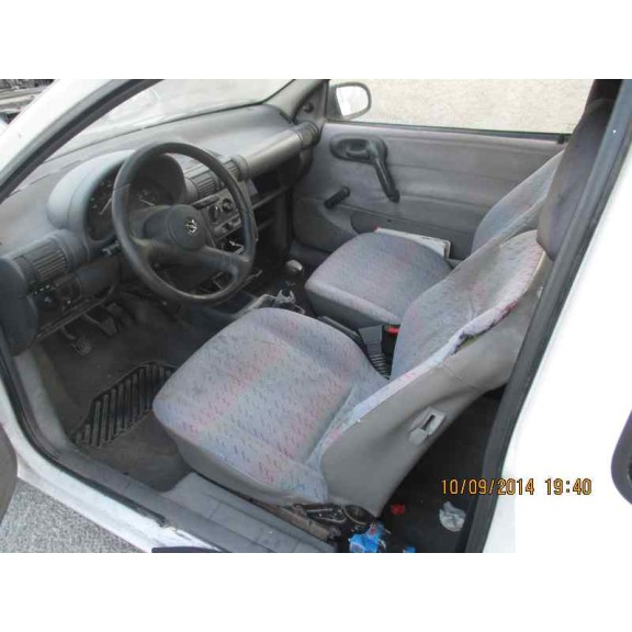 opel corsa b del año 1993