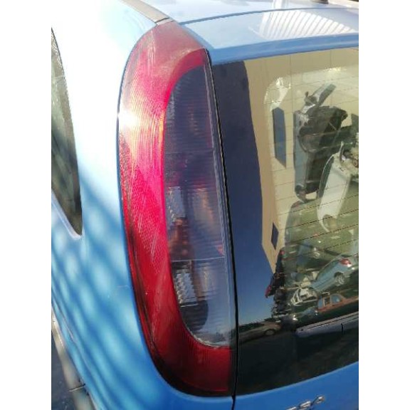 opel corsa c del año 2003