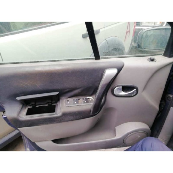 renault scenic ii del año 2003