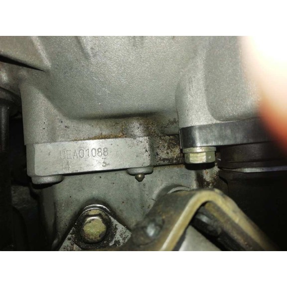 skoda octavia berlina (1u2) del año 1998