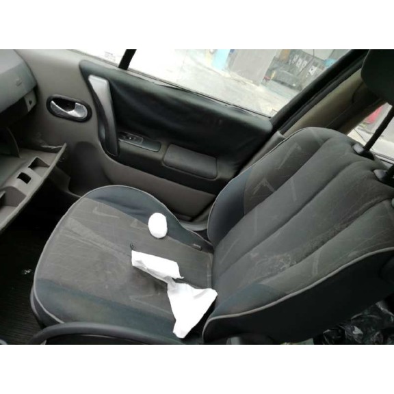 renault scenic ii del año 2003