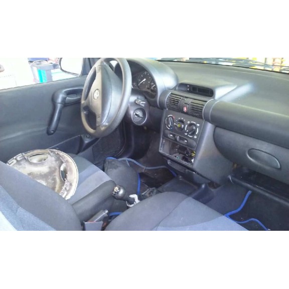 opel corsa b del año 1999