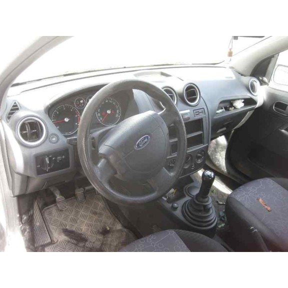 ford fiesta (cbk) del año 2006