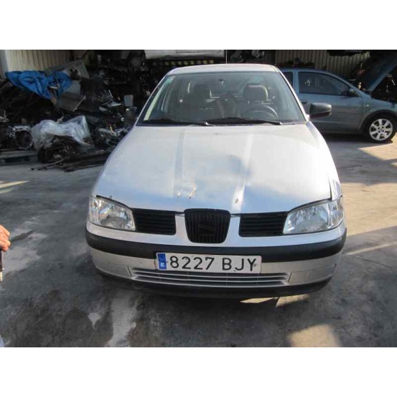 seat ibiza (6k1) del año 2001