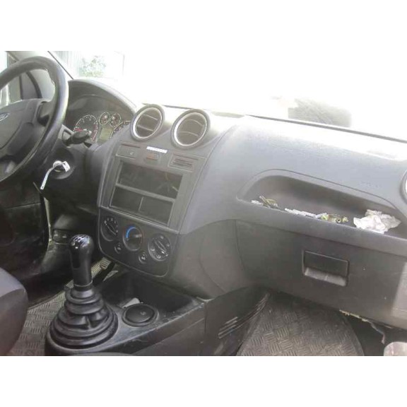 ford fiesta (cbk) del año 2006