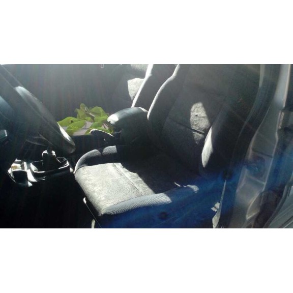 opel vectra b berlina del año 1999