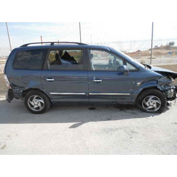 hyundai trajet (fo) del año 2006