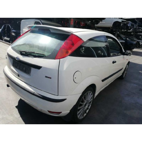 ford focus berlina (cak) del año 2003