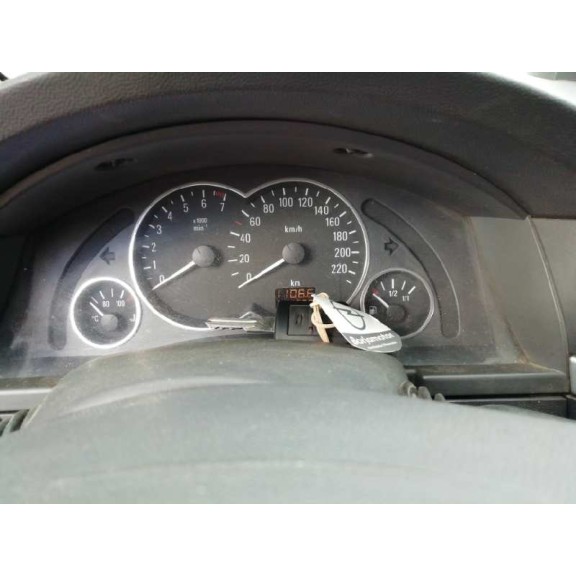 opel meriva del año 2003