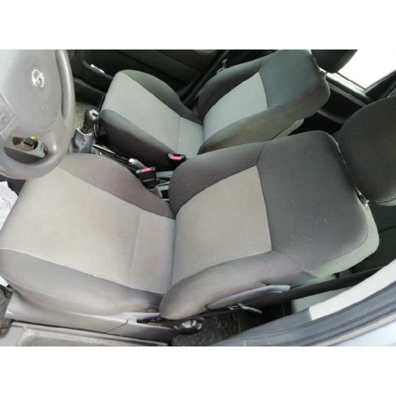 opel meriva del año 2003