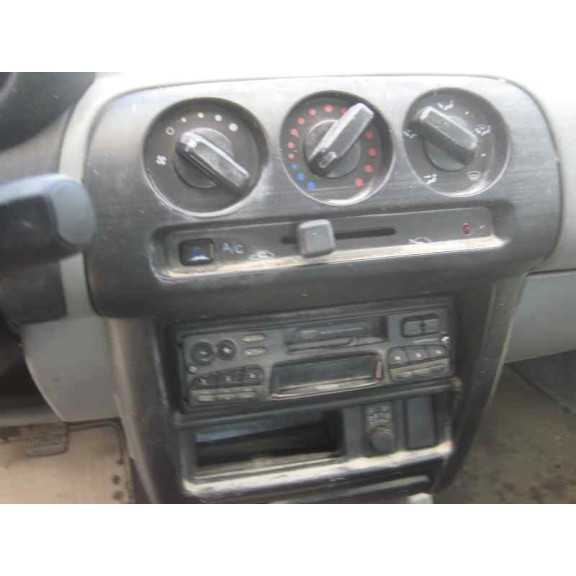 nissan micra (k11) del año 1998