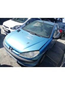 peugeot 206 berlina del año 2000 2