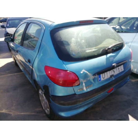 peugeot 206 berlina del año 2000