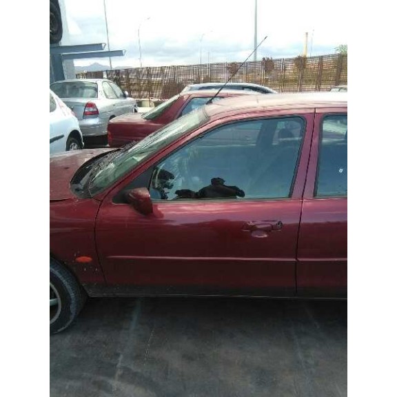 ford mondeo berlina (gd) del año 1998