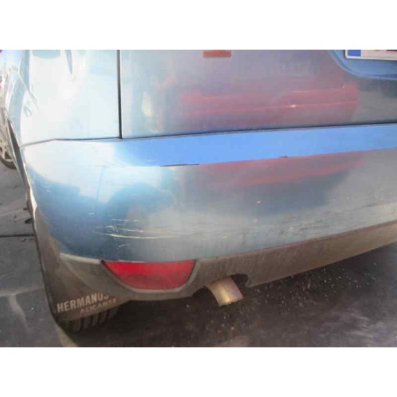 ford focus berlina (cak) del año 2000