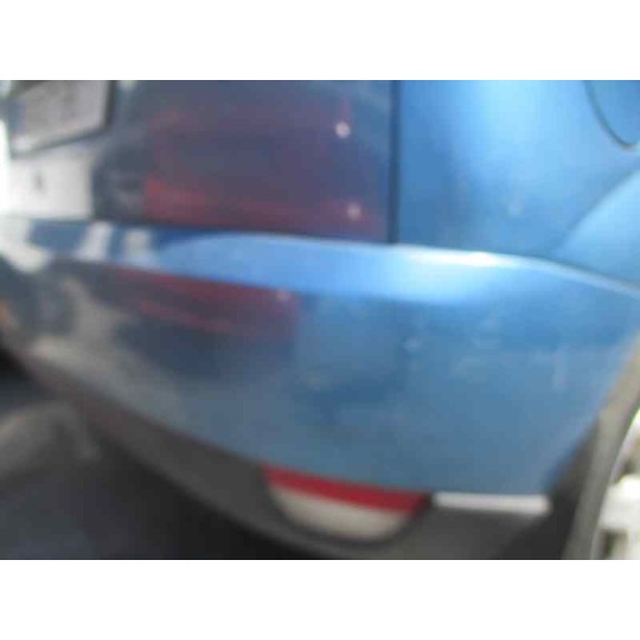 ford focus berlina (cak) del año 2000