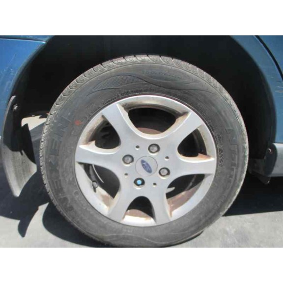 ford focus berlina (cak) del año 2000