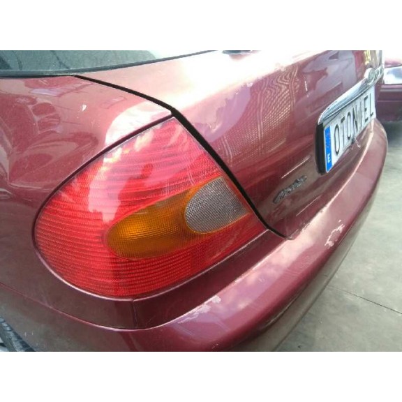 ford mondeo berlina (gd) del año 1998