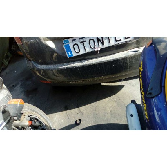 ford fiesta (cbk) del año 2004