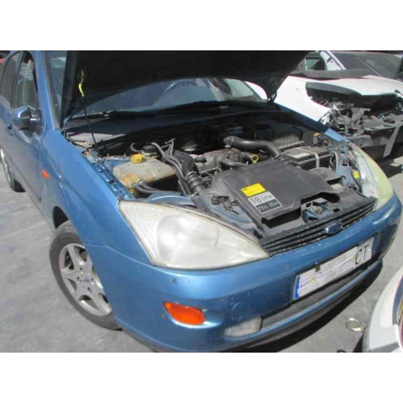 ford focus berlina (cak) del año 2000
