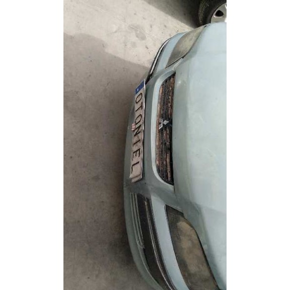 mitsubishi space star (dg0) del año 2002