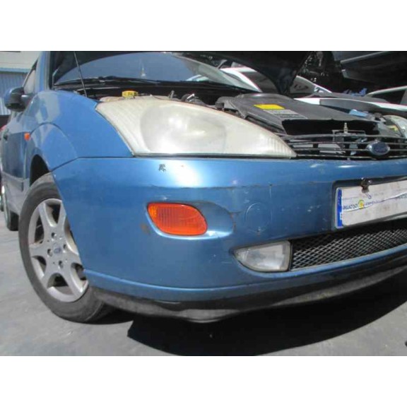 ford focus berlina (cak) del año 2000