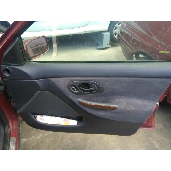 ford mondeo berlina (gd) del año 1998