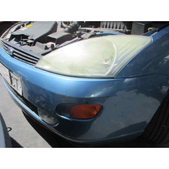 ford focus berlina (cak) del año 2000