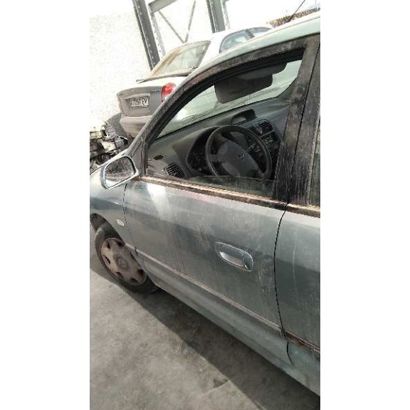 mitsubishi space star (dg0) del año 2002