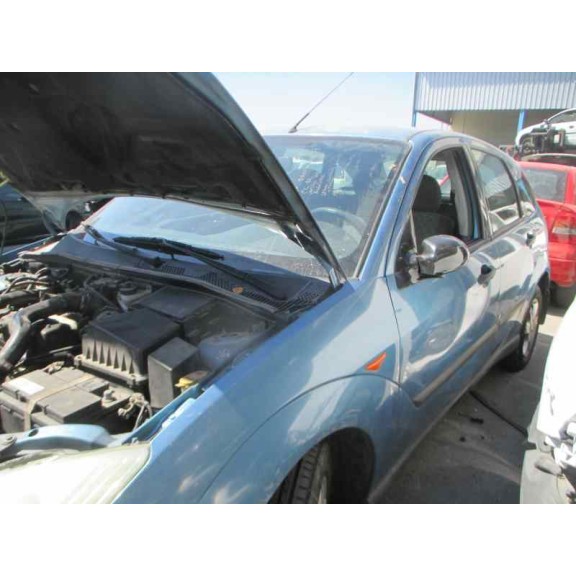ford focus berlina (cak) del año 2000