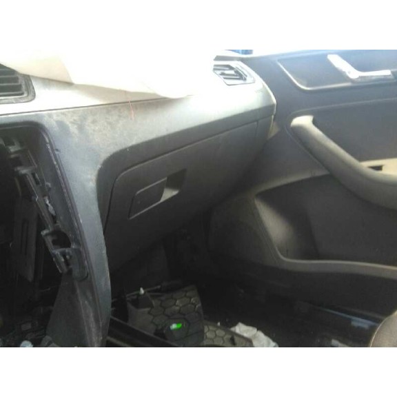 skoda spaceback (5h) del año 2015