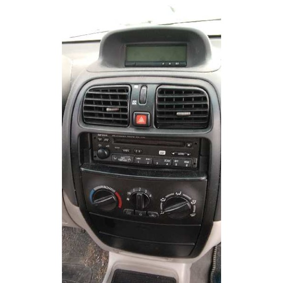 mitsubishi space star (dg0) del año 2002