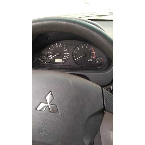 mitsubishi space star (dg0) del año 2002