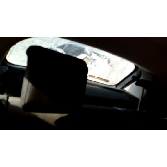 ford fiesta (cbk) del año 2004