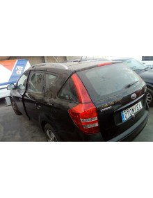 kia cee´d sporty wagon del año 2008 2