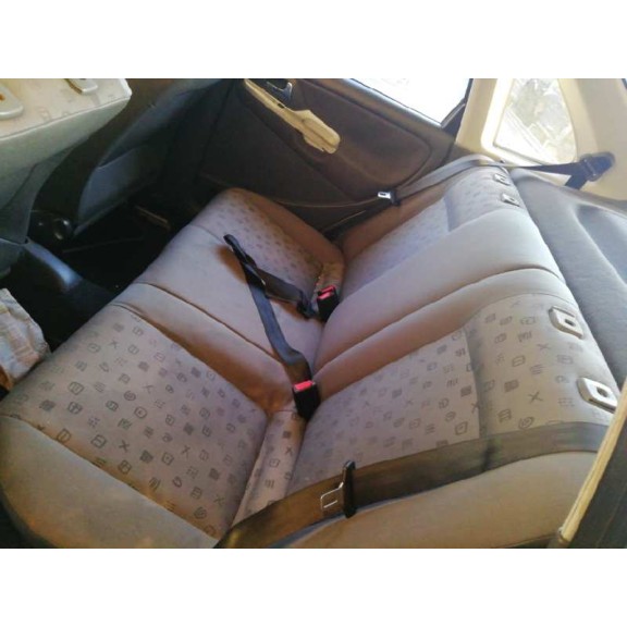 seat cordoba berlina (6k2) del año 2002