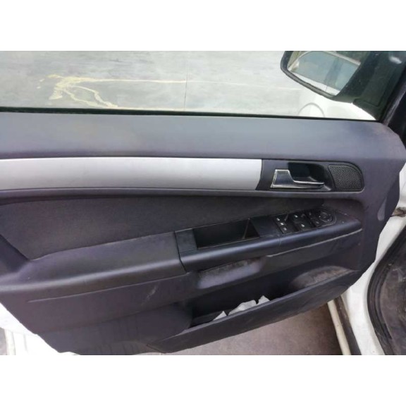 opel zafira b del año 2012