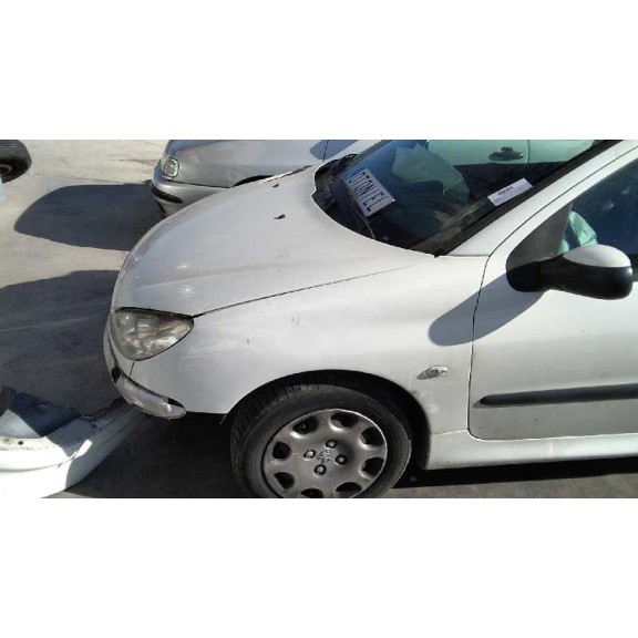 peugeot 206 berlina del año 2006