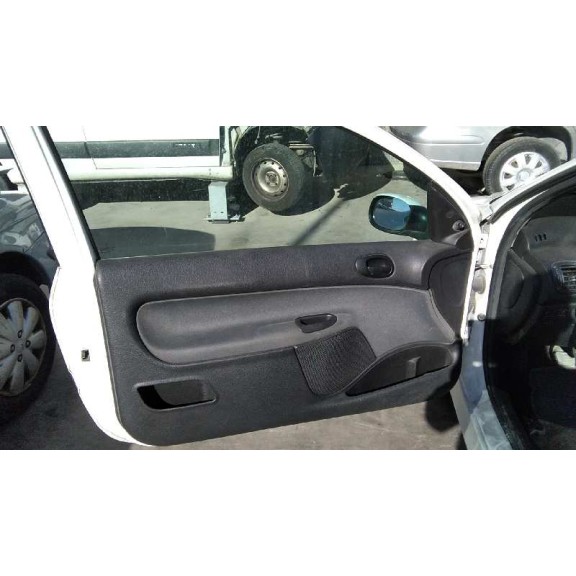 peugeot 206 berlina del año 2006