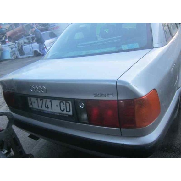 audi 100 berlina (c4) del año 1992
