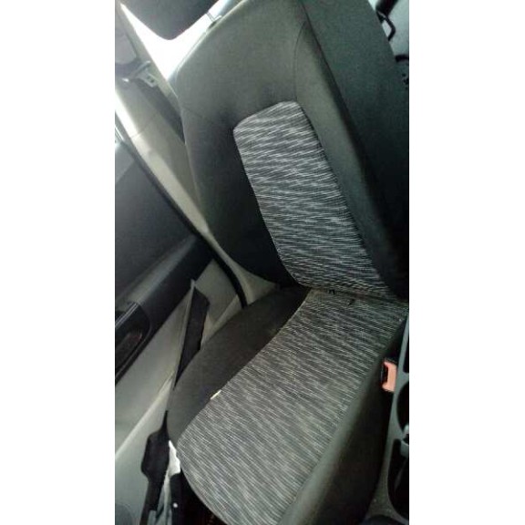 kia cee´d sporty wagon del año 2008