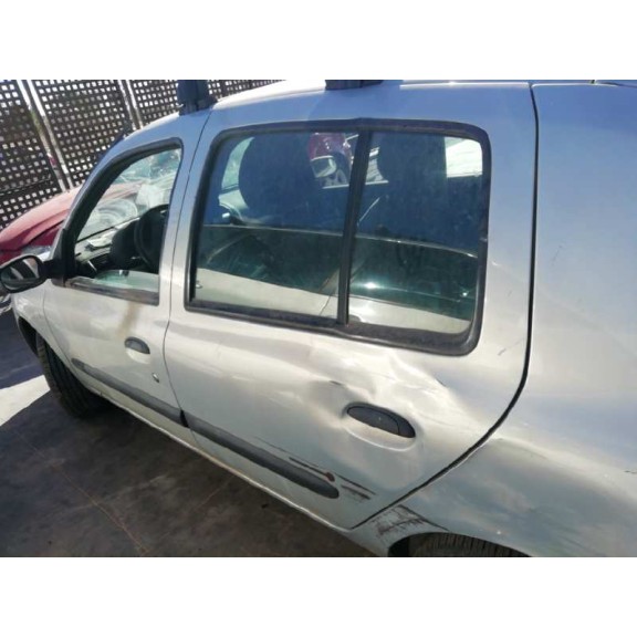 renault clio ii fase ii (b/cb0) del año 2004