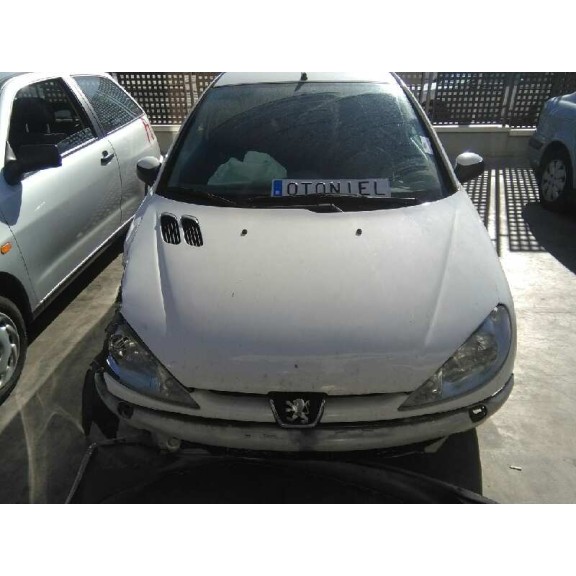 peugeot 206 berlina del año 2006