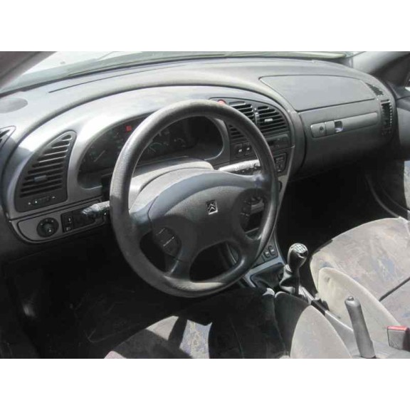 citroën xsara berlina del año 1999