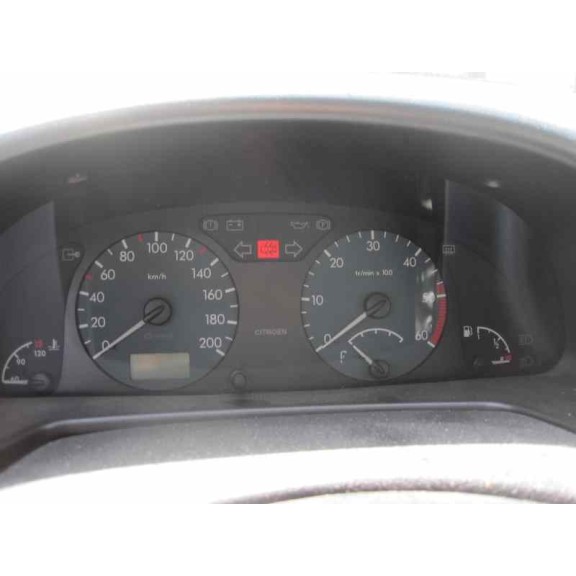 citroën xsara berlina del año 1999