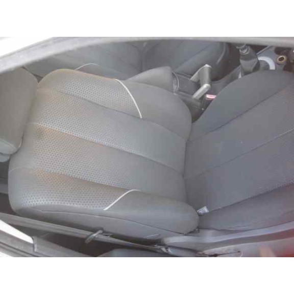 renault megane ii classic berlina del año 2003