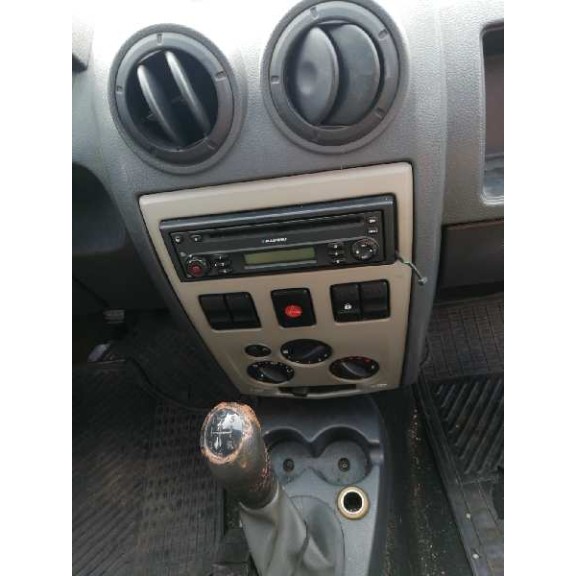 dacia logan express del año 2010