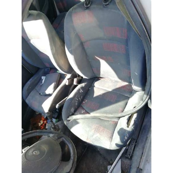 renault clio ii fase ii (b/cb0) del año 2004